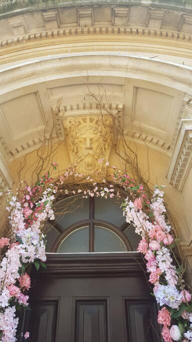 Beautiful Apartment In The Heart Of Rochester Rochester  Kültér fotó